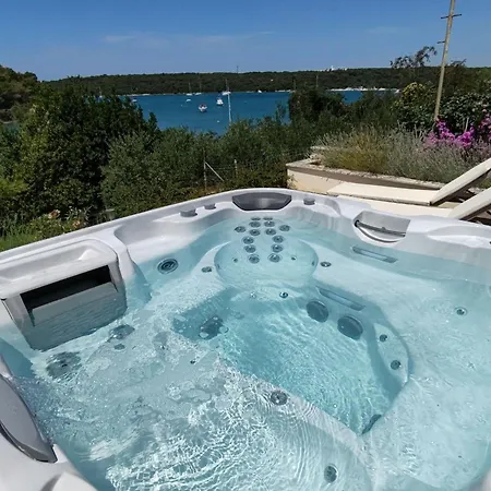 Haus Rina Mit Whirlpool Und Garten By Interhome Apartman *