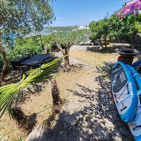 Haus Rina Mit Whirlpool Und Garten By Interhome Apartman Banjole